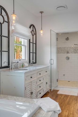 2201 Palm Blvd, Isle Of Palms SC  29451-2349 exterior