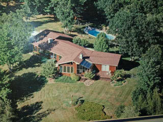 346 Stanford Rd, Millbrook, NY 12545-5220