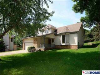 1205 Cottonwood Cir, Omaha NE  68133-2502 exterior