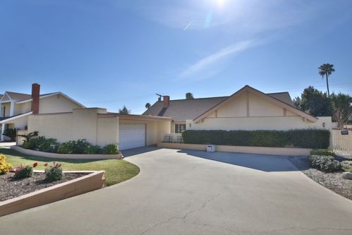 1036 14th St, Upland, CA 91786-2670