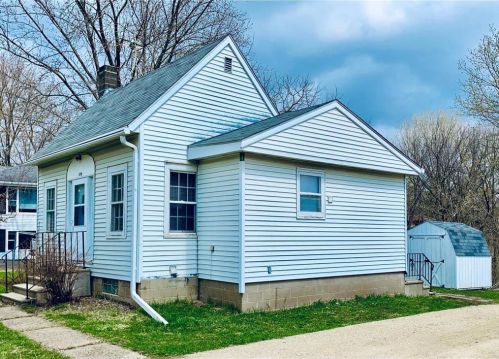 170 Grant St, Ellsworth WI  54011-5091 exterior