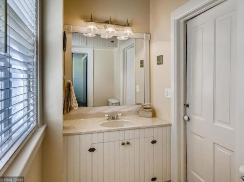 1006 3 St, Stillwater MN 55082-6220 exterior