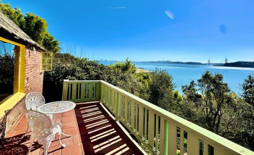 423 Belvedere Ave, Tiburon CA 94920-2492 exterior