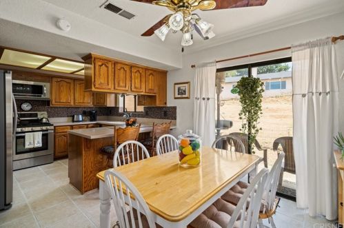 42809 Limeridge Dr, Leona Valley CA  93532-1511 exterior