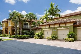 3360 Delray Bay Dr, Delray Beach FL  33483-3246 exterior