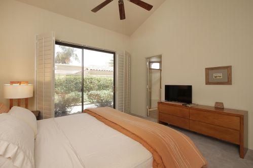54591 Riviera, La Quinta CA  92253-5713 exterior