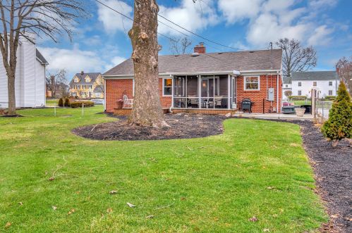 561 Vernon Heights Blvd, Marion OH  43302-5343 exterior