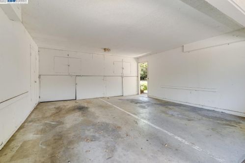 8006 Arroyo Ct, Pleasanton CA  exterior