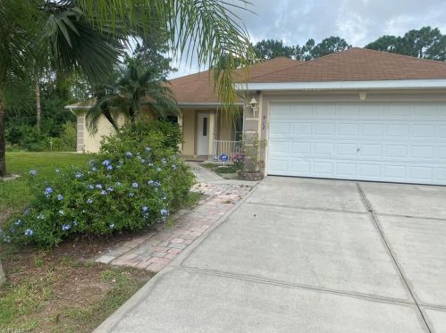 912 Hepburn Ave, Lehigh Acres, FL 33974-0729