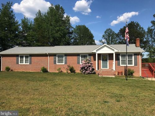 16461 Richmond Tpke, Bowling Green VA  22427-2207 exterior