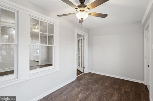 406 Ashland Ave, Manor PA  19036-1722 exterior