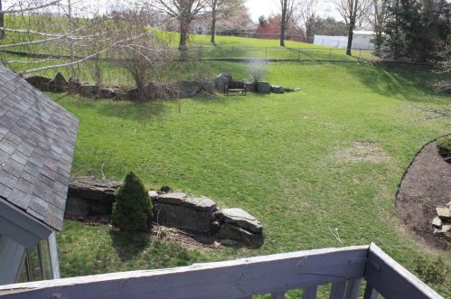 5 Tsienneto Rd, Derry NH  03038-1549 exterior