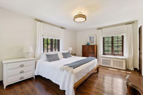 3801 Ewing Ave, Minneapolis MN  55410-1051 exterior