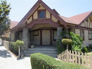2300 31st St, Los Angeles, CA 90018-2951