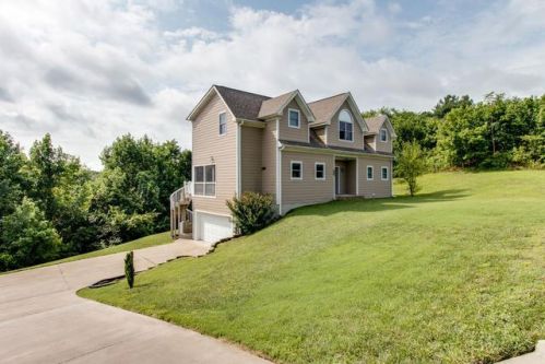 4500 Coconut Ridge Rd, Smithville, TN 37166-2951