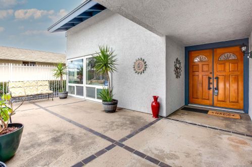 12496 Bodega Rd, San Diego, CA 92128-1306