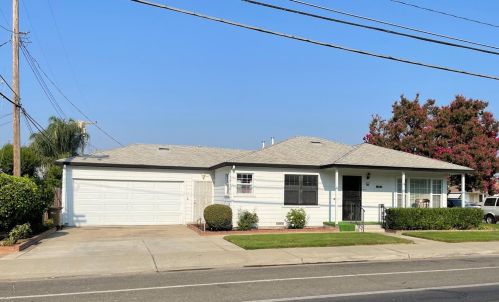 921 Hutchins St, Lodi CA  95240-5242 exterior