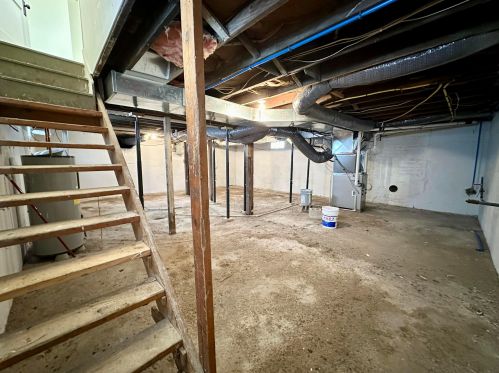 416 Park St, Bellefontaine OH  43311-2448 exterior