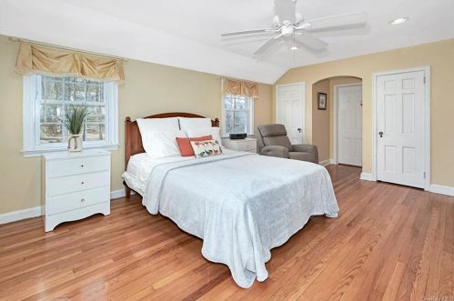 120 Albemarle Rd, White Plains NY  10605-3304 exterior