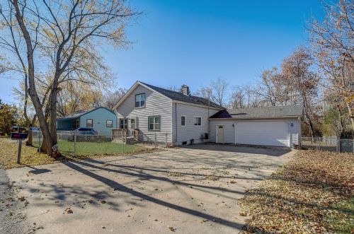 3500 Van Buren St, Kansasville, WI 53139-9779