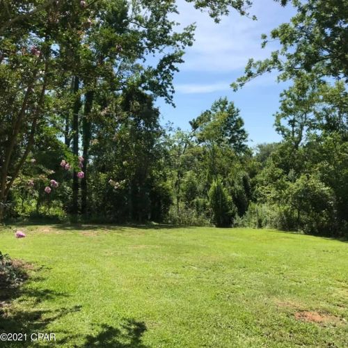 2996 Caledonia St, Marianna FL  32446-3006 exterior