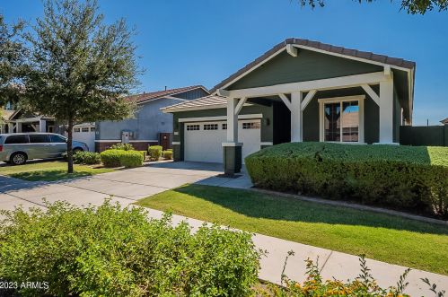 7239 Olla Ave, Mesa, AZ 85212
