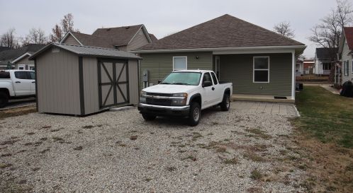 719 Main St, Washington Ch OH  43160-1952 exterior