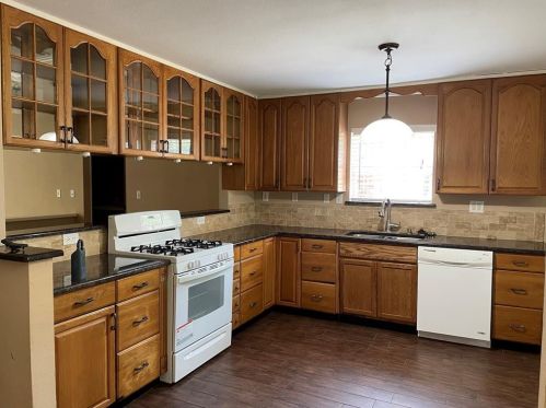 208 Douglas Dr, St Paul TX  75098-3763 exterior