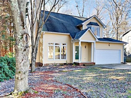 3317 Mill Spring Ct, Greensboro, NC 27410-8316