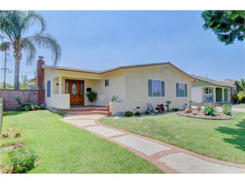 8640 Guatemala Ave, Downey CA  90240-2033 exterior