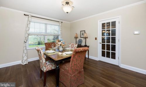 2015 School Rd, Pottstown PA  19465-8849 exterior