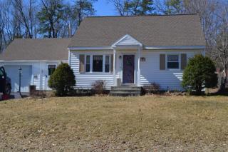 19 Greenway, Glens Falls, NY 12804-1818