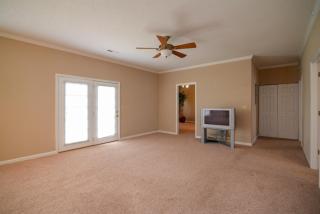 610 Whitthorne St, Shelbyville, TN 37160-3526