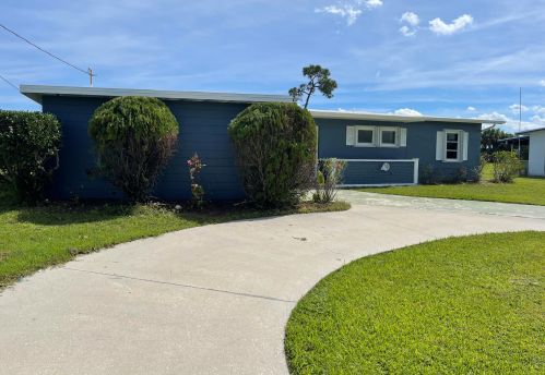 2865 Morningside Blvd, Fort Pierce, FL 34952-5763