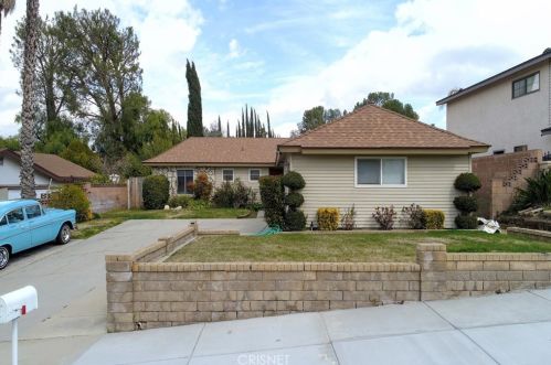 26412 Torreypines Dr, Santa Clarita, CA 91321-2234