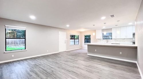 1403 Long Branch Dr, Georgetown TX  78626-8624 exterior