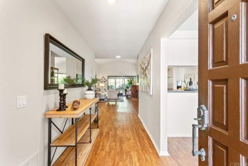 17647 Fonticello Way, San Diego, CA 92128-1815