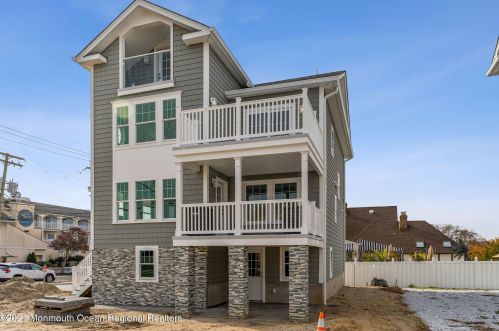 103 Philadelphia Ave, Point Pleasant Beach NJ  08742-3351 exterior