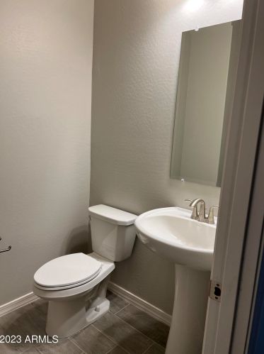 15986 Electra Ln, Sun City AZ 85387 exterior