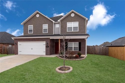 2911 15th St, Rogers, AR 72756-2038