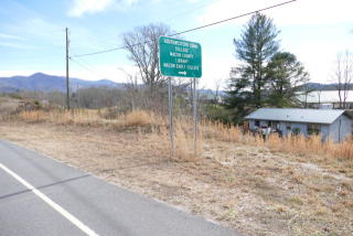 701 Siler Rd, Franklin, NC 28734-7310