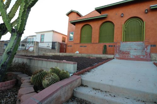 312 Olivewood Ter, San Diego, CA 92113-1633