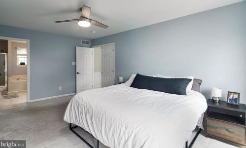 71 Easton Dr, Erial NJ  08081-4345 exterior