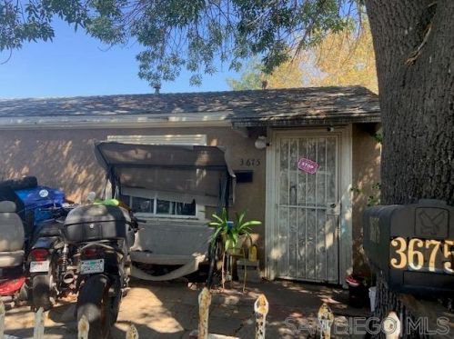 3675 Marlborough Ave, San Diego, CA 92105-3324