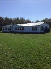 2262 Rick Hight Rd, Columbia, TN 38401-8142