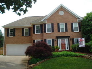 1301 Amblewinds Ln, Knoxville, TN 37922-1463