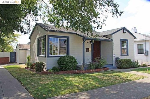 4938 Clinton Ave, Richmond, CA 94805-1418