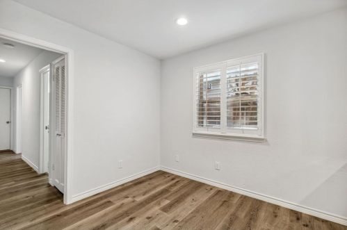 1133 Melrose Dr, Richardson TX  75080-3936 exterior