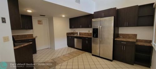 1013 112th Ter, Hollywood FL  33025-4308 exterior
