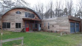 7726 Swamp Rd, Bergen, NY 14416-9526